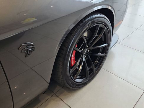 Used 2023 Dodge Challenger SRT Hellcat w/ Driver Convenience Group RWD image 7