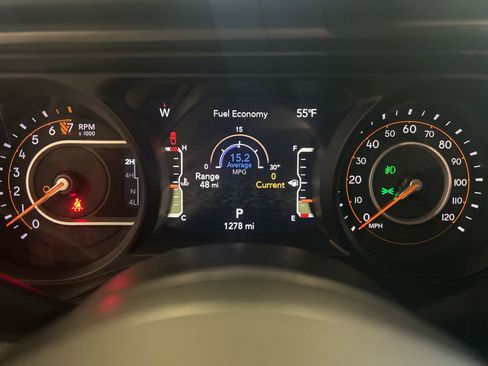 Used 2025 Jeep Gladiator Rubicon w/ Convenience Group image 20