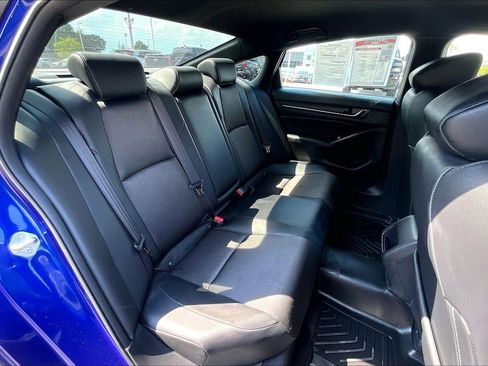 Used 2022 Honda Accord Sport image 25