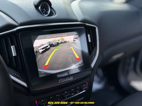 Used 2018 Maserati Ghibli RWD image 22