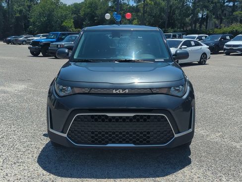 Used 2025 Kia Soul LX w/ LX Technology Package FWD image 10