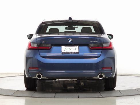 Certified 2025 BMW 330i xDrive 330i xDrive w/ Convenience Package image 7