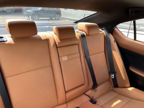 Used 2023 Lexus IS 350 F Sport image 56