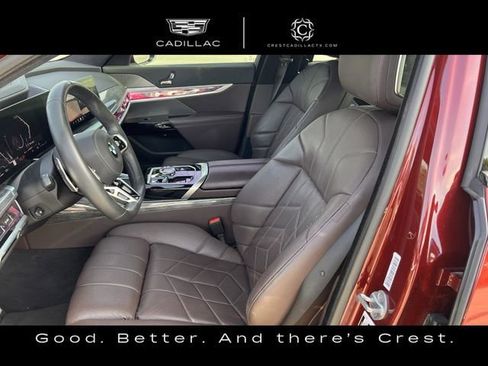 Used 2023 BMW 760i xDrive w/ Executive Package AWD/4WD image 22
