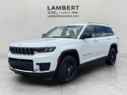 Used 2022 Jeep Grand Cherokee L Laredo w/ Luxury Tech Group I AWD/4WD image 1