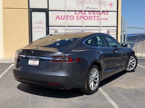Used 2017 Tesla Model S 75D AWD/4WD image 7