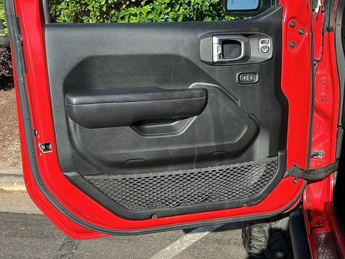 Used 2020 Jeep Gladiator Rubicon image 24