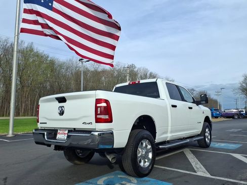 Used 2024 RAM 2500 Big Horn w/ Protection Group AWD/4WD image 4