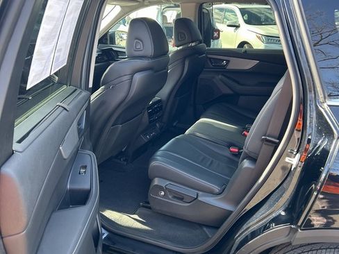 Used 2023 Acura MDX SH-AWD w/ Technology Package image 5