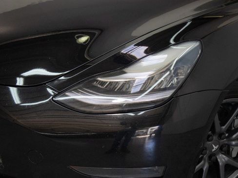 Used 2018 Tesla Model 3 Long Range image 2