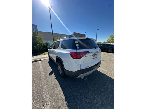 Used 2017 GMC Acadia SLT AWD/4WD image 2