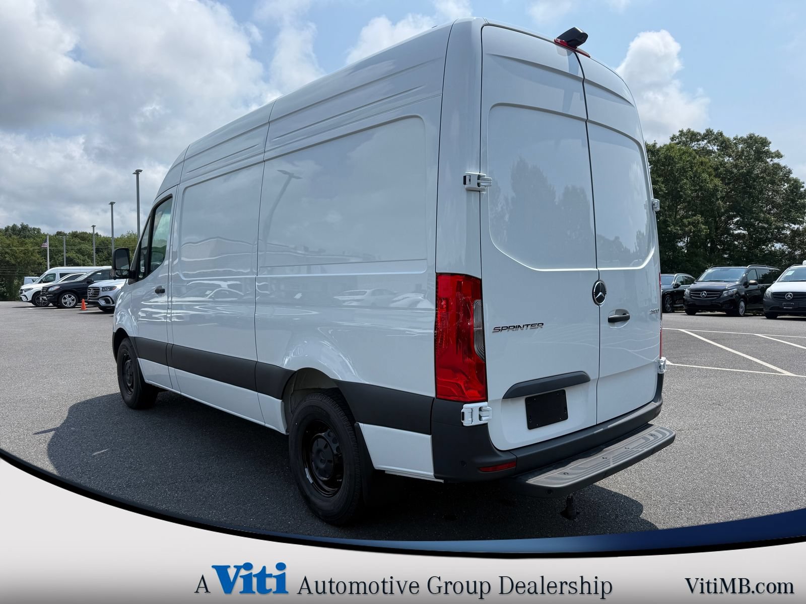 Used 2026 Mercedes-Benz Sprinter 2500 image 6