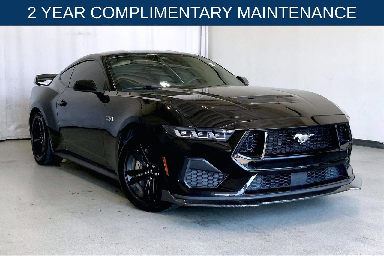 Used 2024 Ford Mustang GT RWD image 1