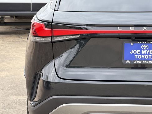 Used 2023 Lexus RX 350 Premium Plus w/ Cold Area Package FWD image 10