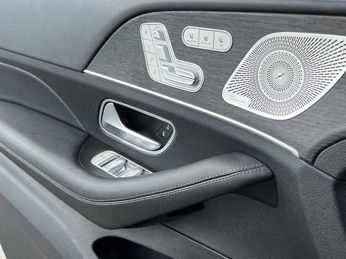 Used 2024 Mercedes-Benz GLE 450 GLE 450 image 32