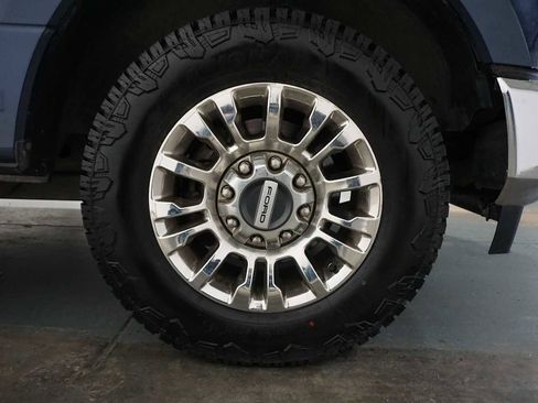 Used 2020 Ford F250 XLT w/ XLT Premium Package image 10