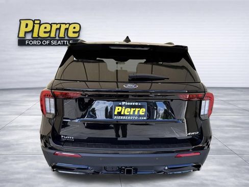 New 2026 Ford Explorer ST-Line AWD/4WD image 3