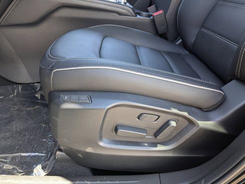Used 2025 MAZDA CX-5 AWD 2.5 S w/ Premium Plus Pkg image 23