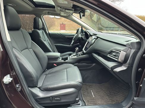 Used 2025 Subaru Outback Limited XT image 25