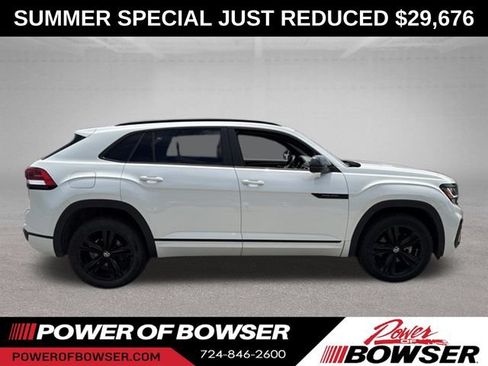 Used 2023 Volkswagen Atlas Cross Sport SEL R-Line AWD/4WD image 6