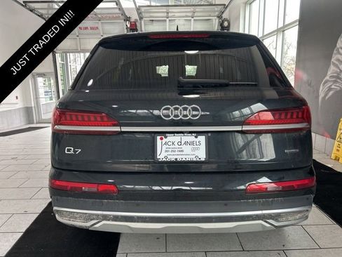Used 2022 Audi Q7 3.0T Premium Plus image 7