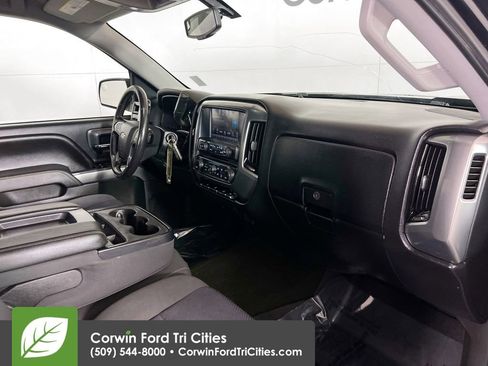 Used 2017 Chevrolet Silverado 1500 LT w/ All Star Edition image 27