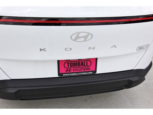 Certified 2026 Hyundai Kona SE FWD image 30