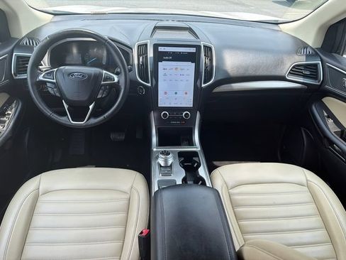 Used 2022 Ford Edge SEL w/ Convenience Package AWD/4WD image 23