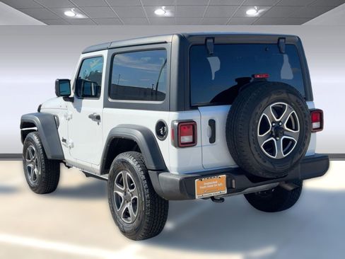Certified 2021 Jeep Wrangler Sport S image 3