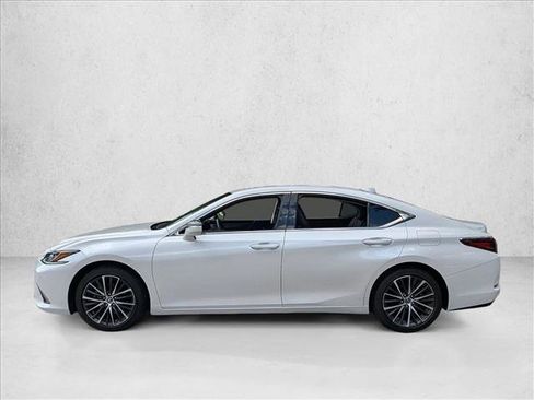 Used 2024 Lexus ES 350 w/ Premium Package FWD image 5