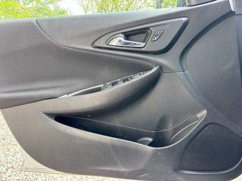 Used 2023 Chevrolet Malibu LT image 4