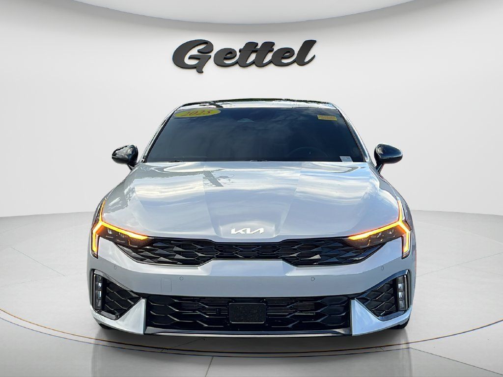 Used 2025 Kia K5 GT-Line w/ GT-Line Premium Package FWD image 2