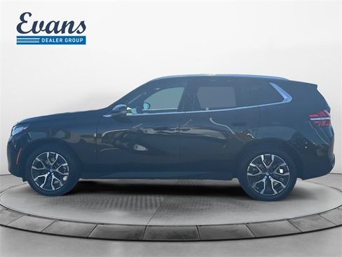 New 2026 BMW X3 xDrive30 w/ Premium Package image 2