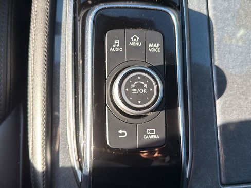 Used 2023 Nissan Armada SV w/ Cargo Package AWD/4WD image 21