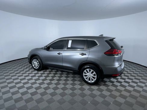 Certified 2018 Nissan Rogue S image 6