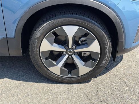 Used 2023 Volvo XC40 B5 Plus w/ Climate Package AWD/4WD image 25