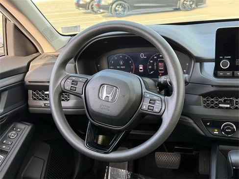 Used 2024 Honda Accord EX image 12