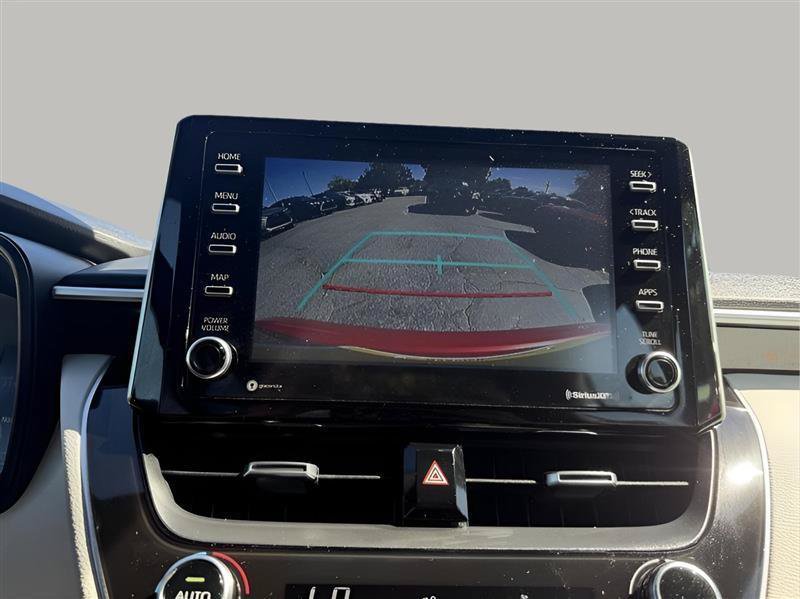 Used 2021 Toyota Corolla SE FWD image 39
