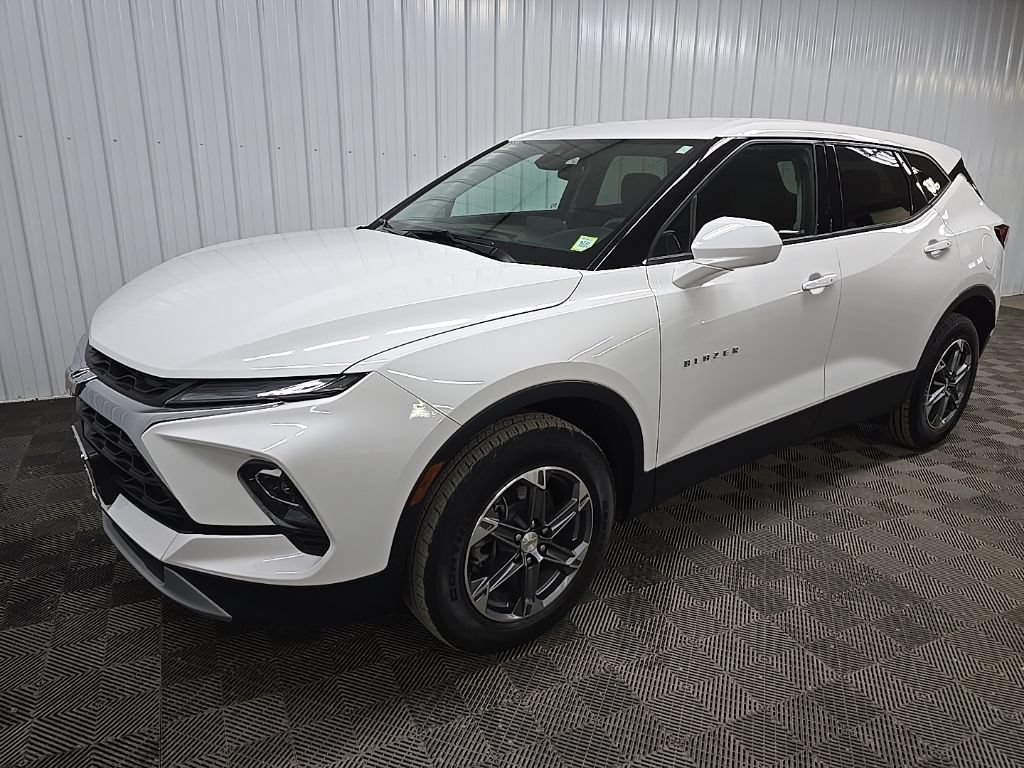 Used 2023 Chevrolet Blazer LT w/ LPO, Cargo Package AWD/4WD image 8