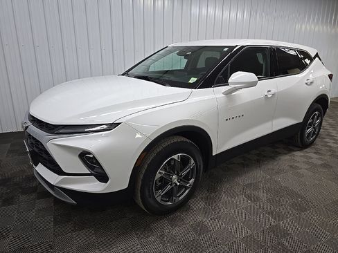 Used 2023 Chevrolet Blazer LT w/ LPO, Cargo Package AWD/4WD image 8