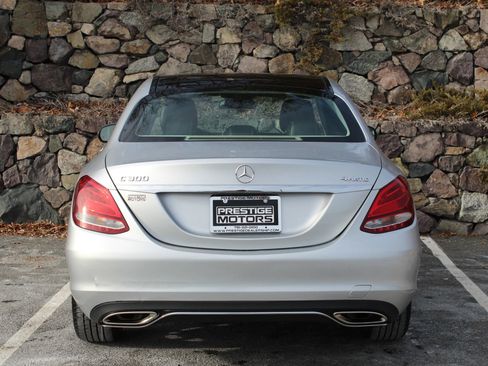 Used 2017 Mercedes-Benz C 300 4MATIC Sedan image 8