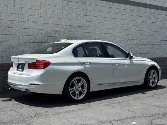 Used 2015 BMW 335i xDrive Sedan AWD/4WD image 3