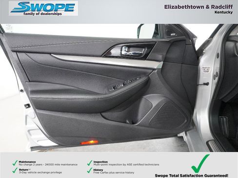 Certified 2020 Nissan Maxima 3.5 SL w/ Floor Mat Group image 14