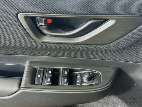 Used 2026 Subaru Outback Premium AWD/4WD image 21