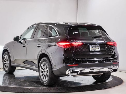 Used 2025 Mercedes-Benz GLC 300 image 6
