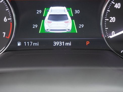 Used 2022 Buick Envision Avenir w/ Safety Package image 22