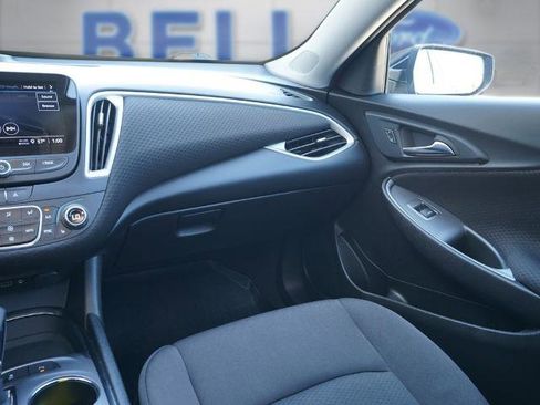 Used 2024 Chevrolet Malibu LT FWD image 19