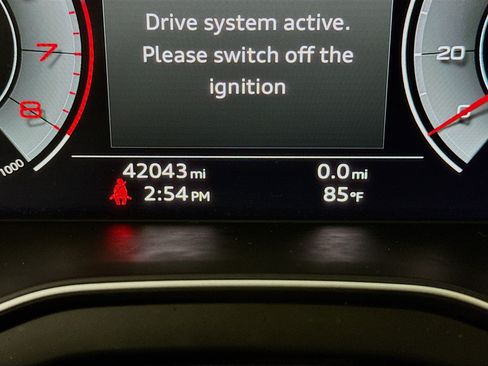 Used 2023 Audi Q5 2.0T Premium Plus w/ Premium Plus Package AWD/4WD image 16