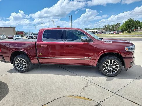 Used 2025 RAM 1500 Limited w/ Body Color Bumper Group AWD/4WD image 6