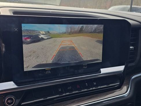 Used 2024 Chevrolet Silverado 2500 LT image 20